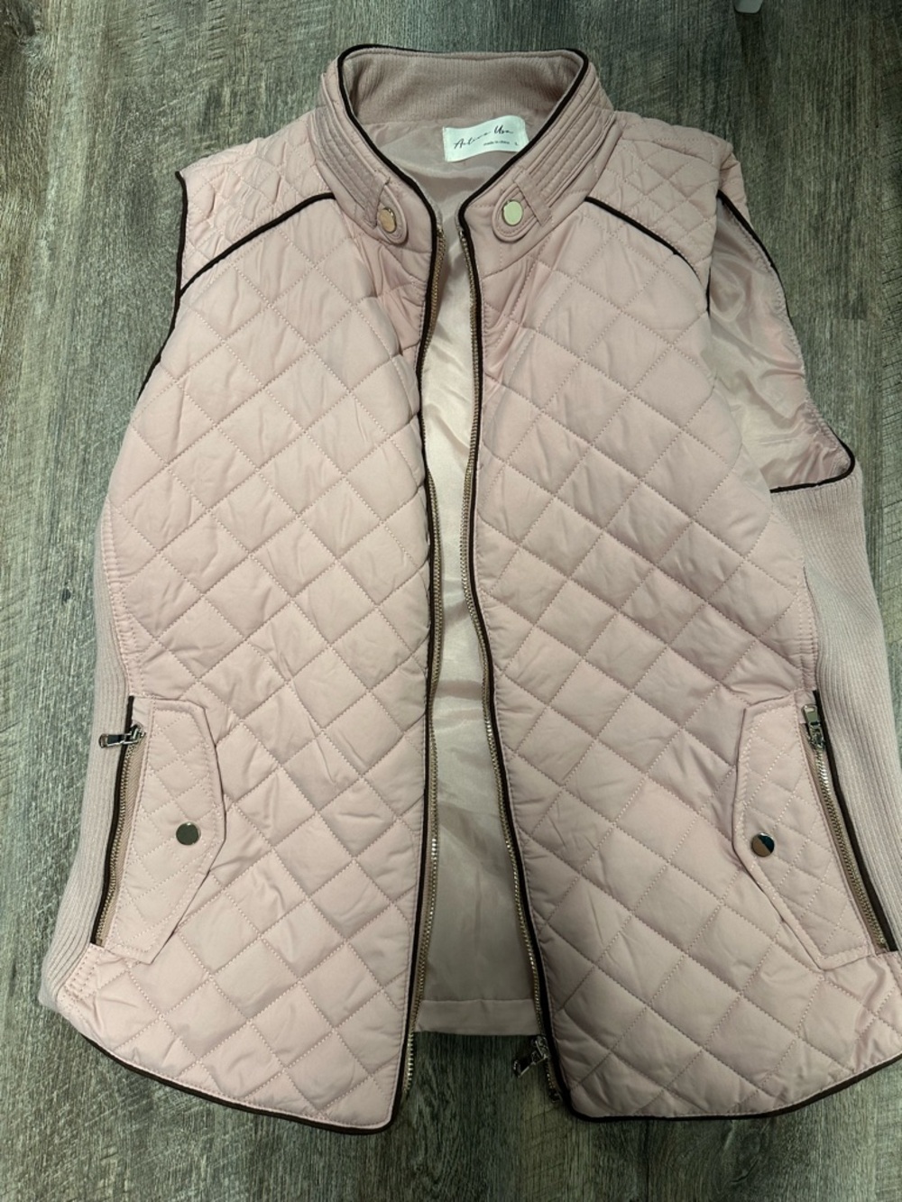 Quilted Sleeveless Jacket - Blush Pink